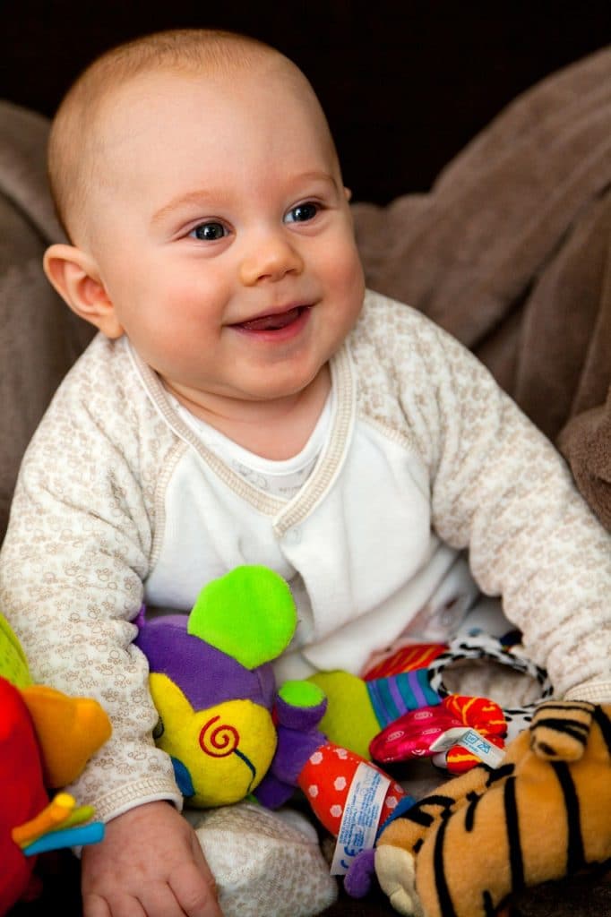 Helping develop happy, confident babies & children